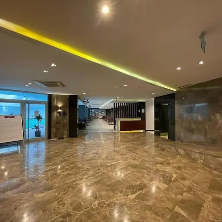 2 Bedroom Apartament