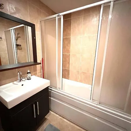 2 Bedroom Darıca