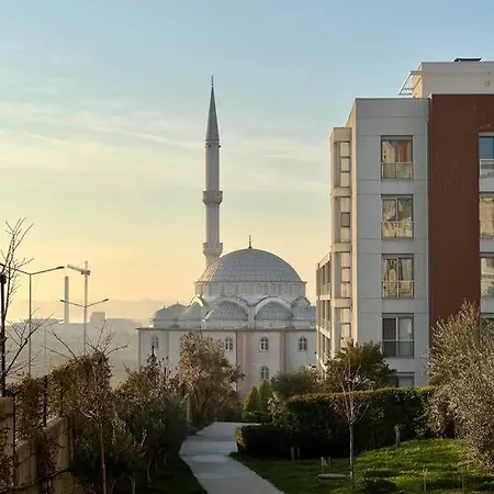 2 Bedroom Apartament